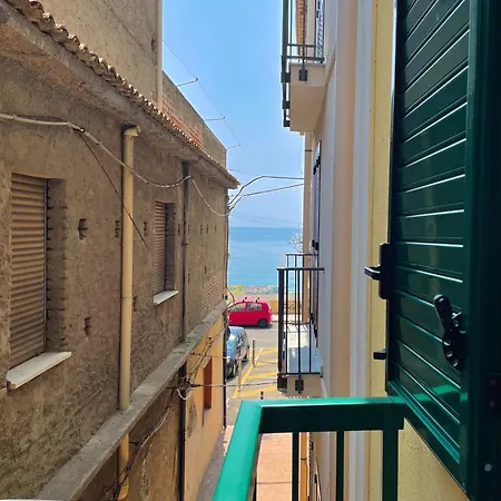 Casa Famiani Bed & Breakfast 4*